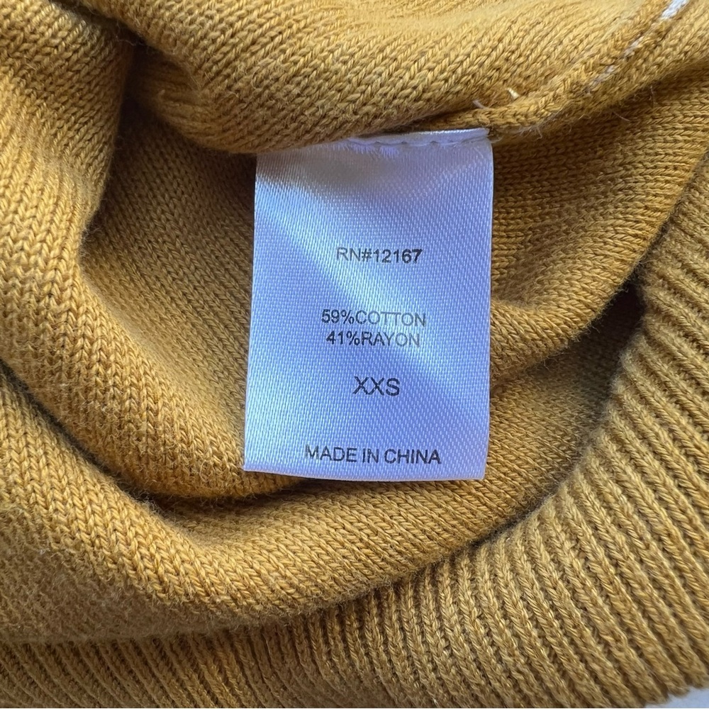 Laurie Felt Yellow Distressed Lightweight V-Neck Sweater Size XXS - Picture 6 of 8